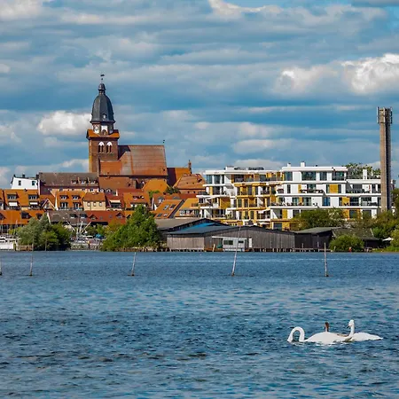 Stadtapartment Lägenhet Waren (Mueritz)